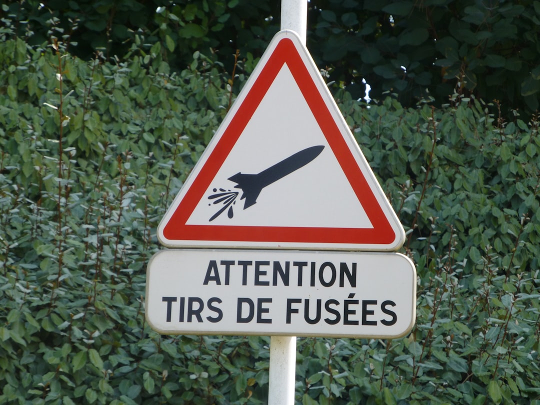découvrez les quartiers de toulouse à éviter pour votre sécurité et conseils pour se déplacer sereinement en ville.