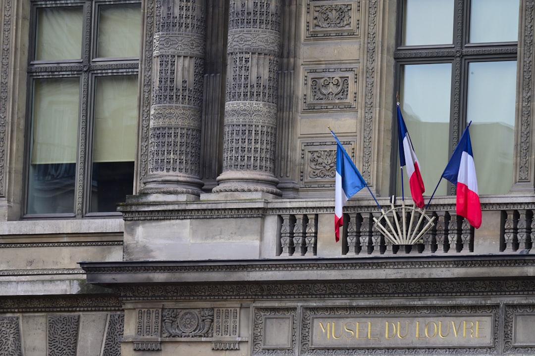 découvrez mutual french bank, votre partenaire financier de confiance offrant des solutions bancaires adaptées à vos besoins en france.