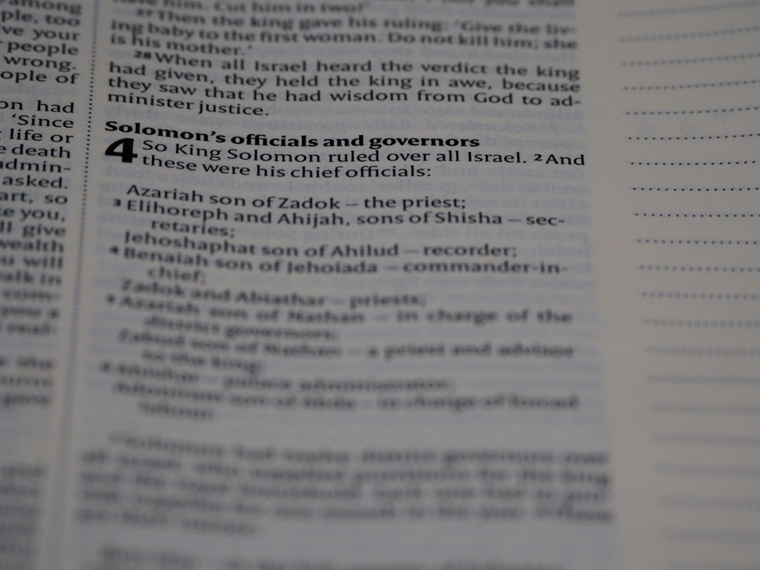 découvrez l'article 1240 du code civil français, qui traite de la responsabilité civile délictuelle et des conditions pour engager la réparation d'un dommage causé à autrui.