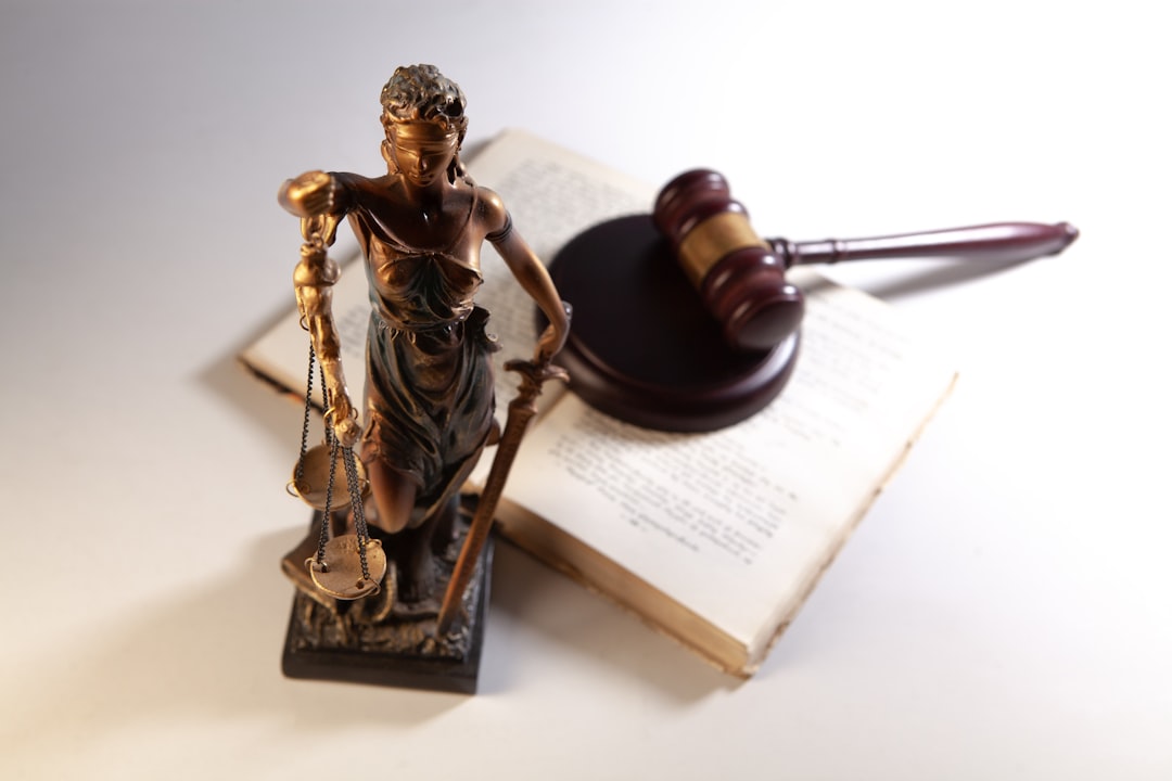 découvrez le rôle et les fonctions d'un tribunal judiciaire, lieu clé où sont rendues les décisions de justice en matière civile et pénale.