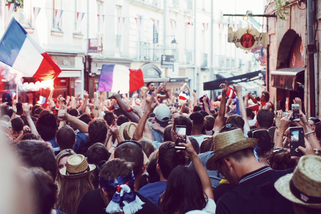 découvrez les quartiers à éviter à nantes pour un investissement immobilier sécurisé et rentable. analyse des zones à risques pour mieux orienter vos choix d'achat.
