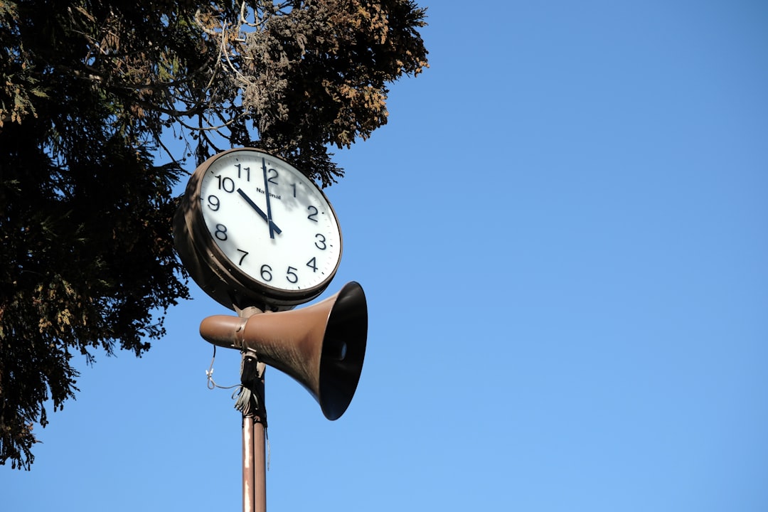 informations sur les horaires applicables aux règlements municipaux sur le bruit afin de préserver la tranquillité publique.