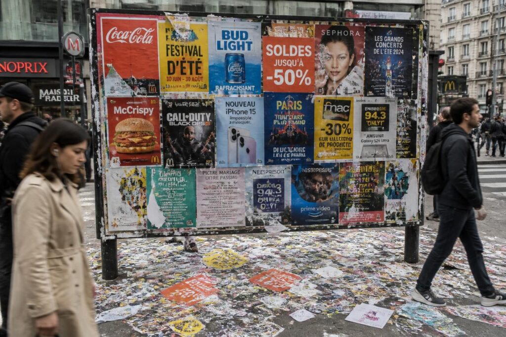 découvrez comment la distribution publicitaire grasse influence les stratégies marketing des marques et ses impacts sur l'efficacité des campagnes publicitaires.